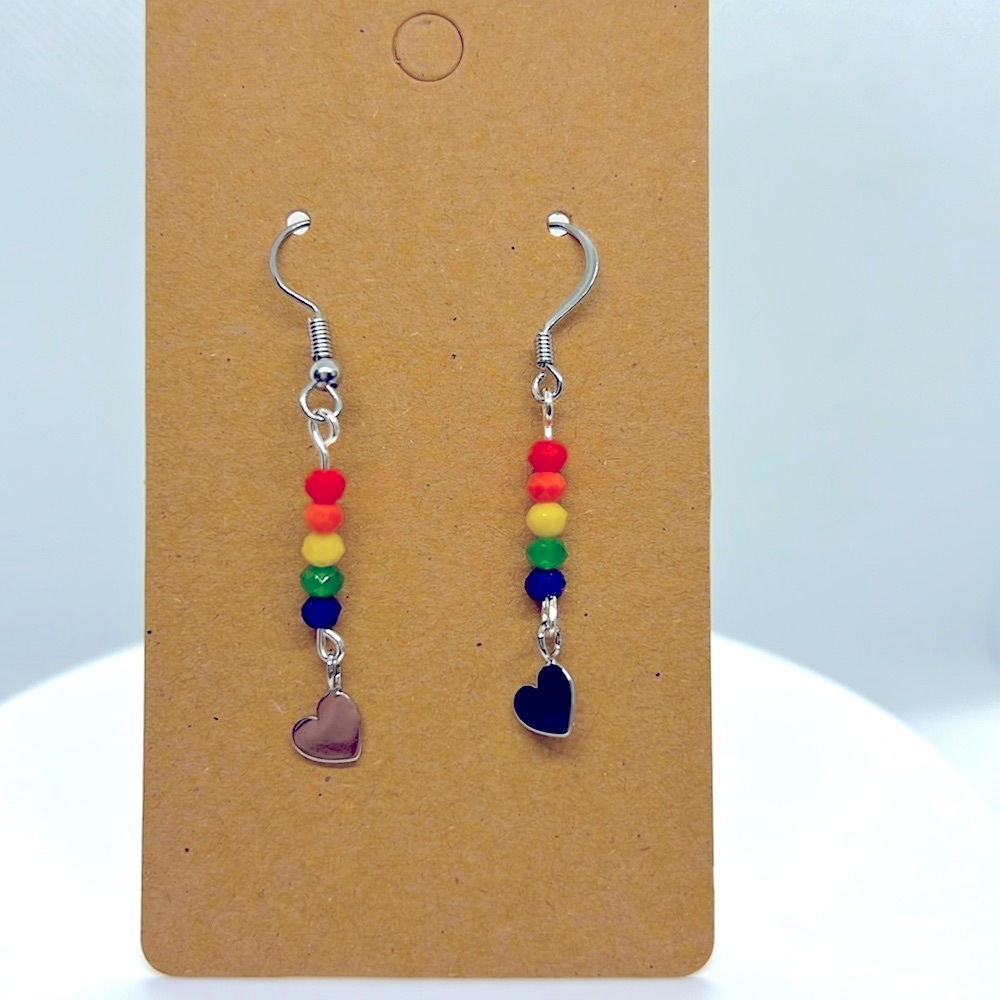 Rainbow 🌈 💜 Heart Glass Bead Earrings